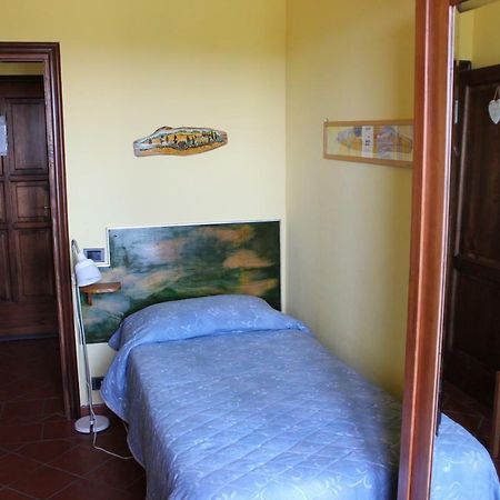 Bio Agriturismo Podere Pretoia San Gimignano Exteriér fotografie